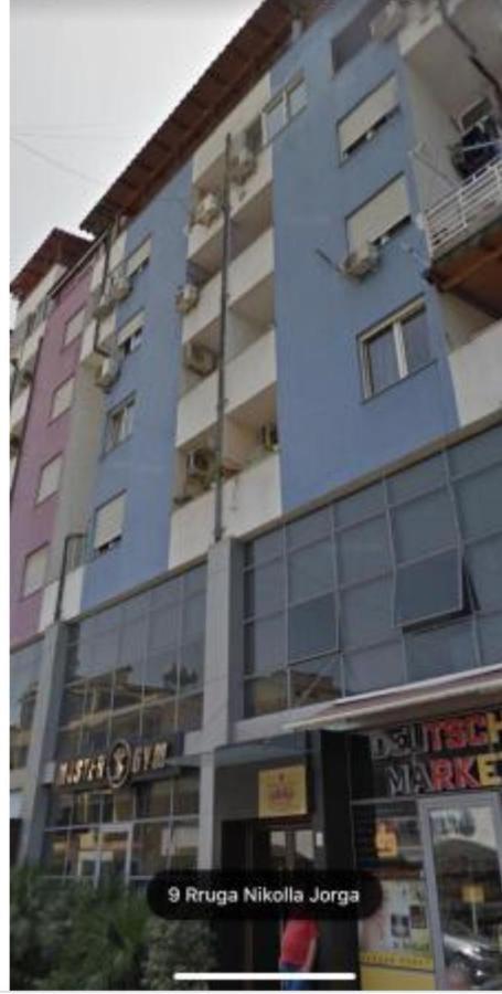 White Apartment Tirana Extérieur photo