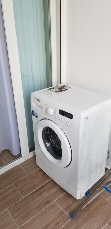 White Apartment Tirana Extérieur photo